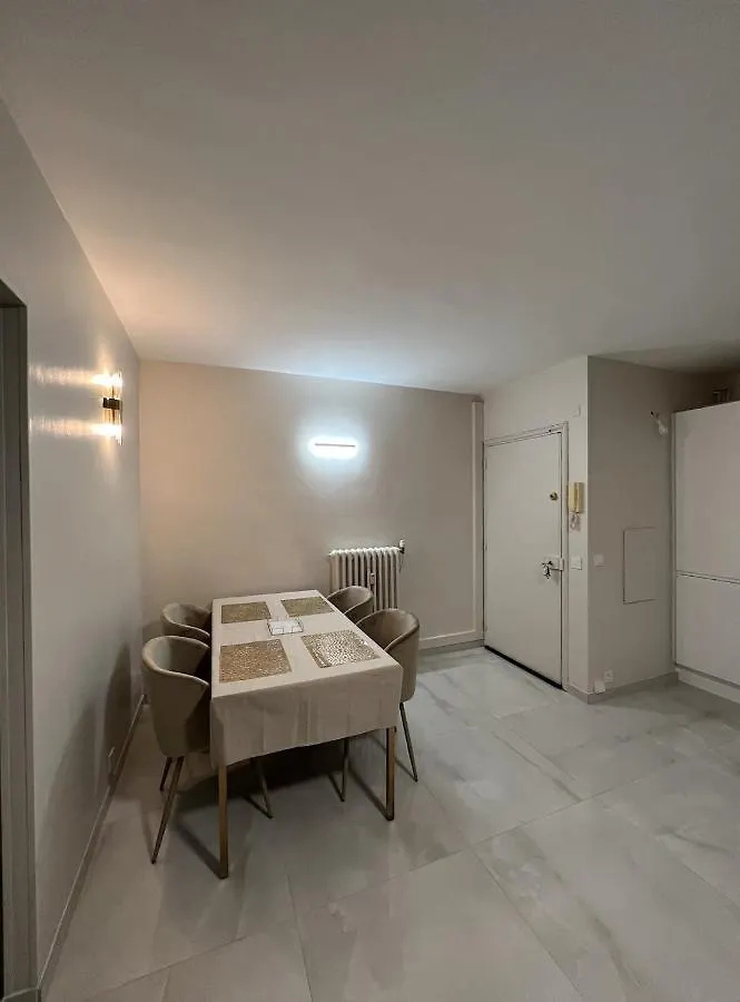 Superbe appartement - Cannes proche du centre 0*,